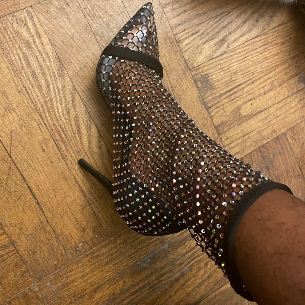 Sparkly Mesh Booties Size 8 Cape Robbin - image 1